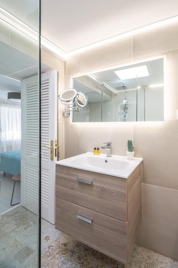 "New" Deluxe Designer Villa Infinity, With Panoramic Sea Views,Own Exclusive Heated Private Pool, Subtropical Gardens Tias Ngoại thất bức ảnh